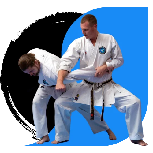 A class at the Yushukan Honbu Dojo
